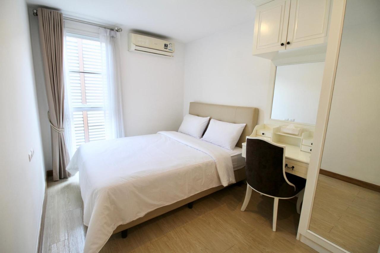 Apartamento Town Sukhumvit 71 Bangkok Exterior foto