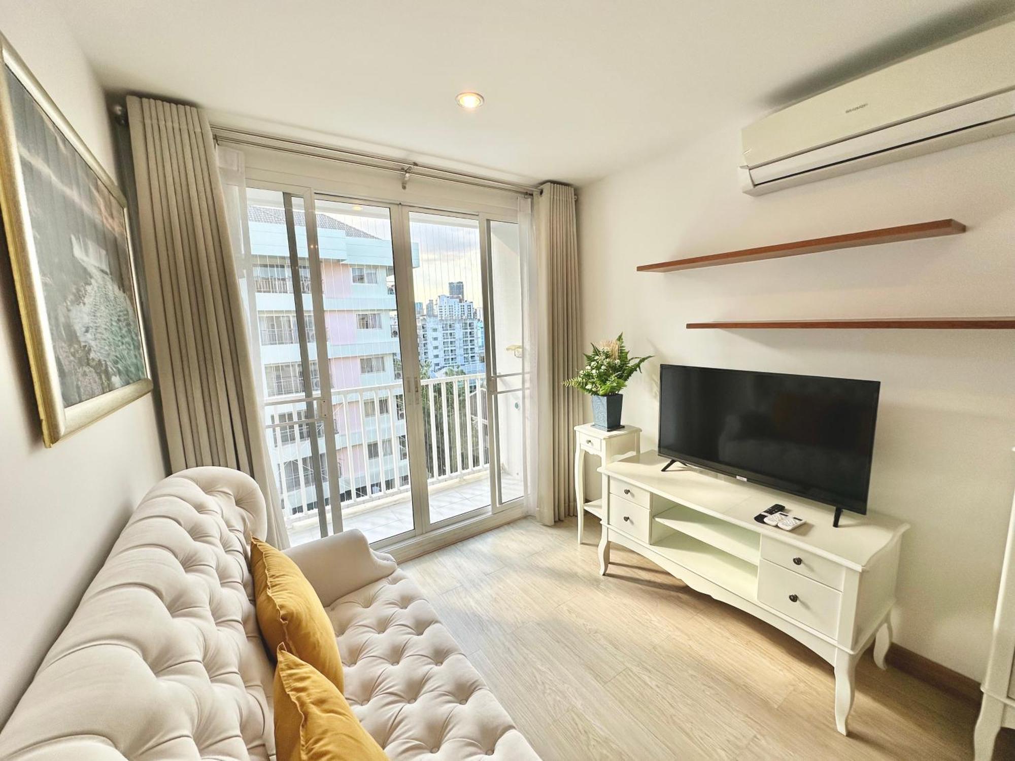 Apartamento Town Sukhumvit 71 Bangkok Exterior foto