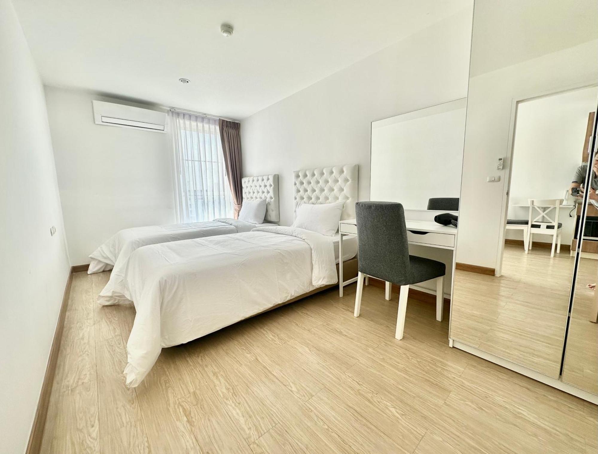 Apartamento Town Sukhumvit 71 Bangkok Exterior foto